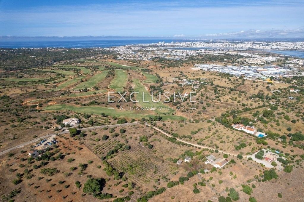 Plot of Land with ruins, sea and golf views near the golf in Lagoa, Algarve