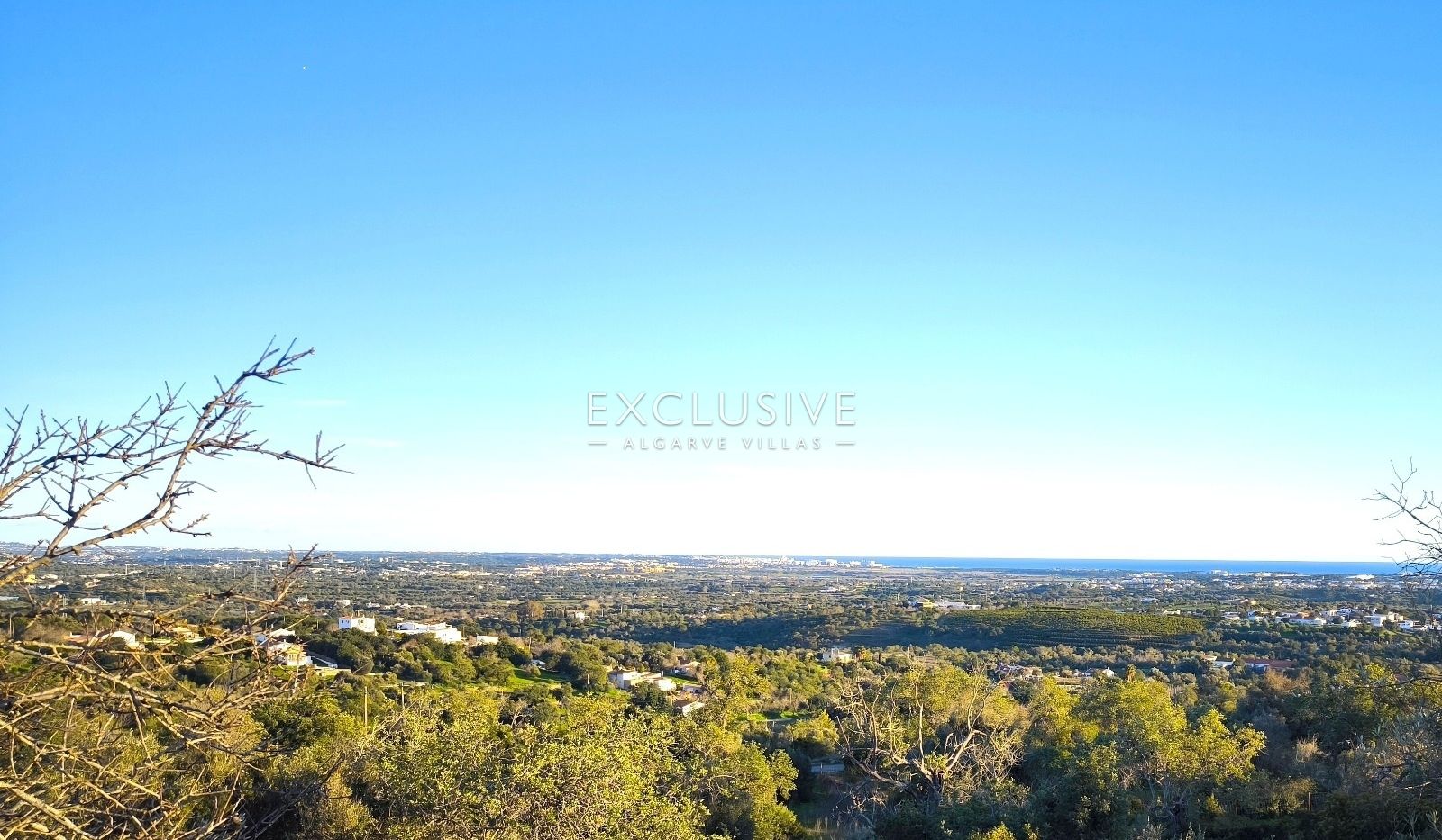 4 parcels of land with 2 Ruins, for construction of 2 properties with Seaviews Albufeira