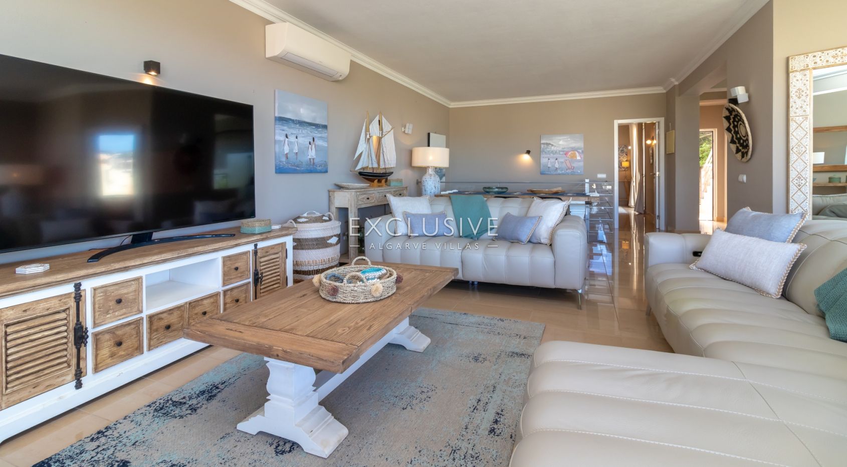 3 bedroom apartment in Ferragudo, Algarve