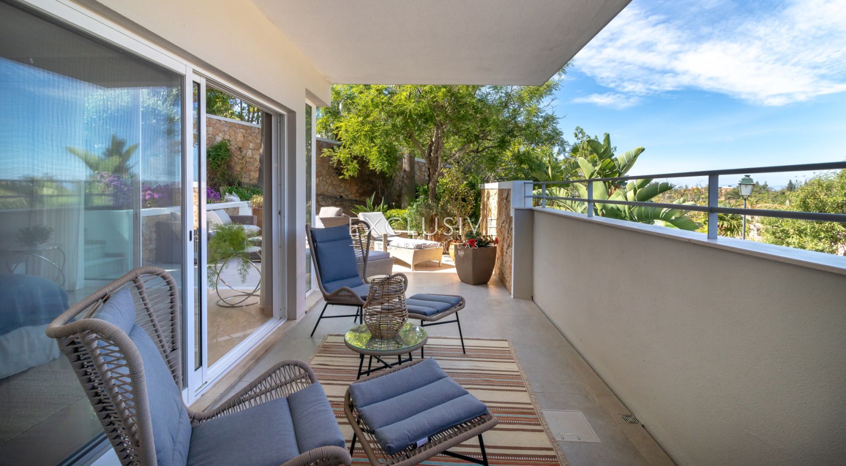 3 bedroom apartment in Ferragudo, Algarve