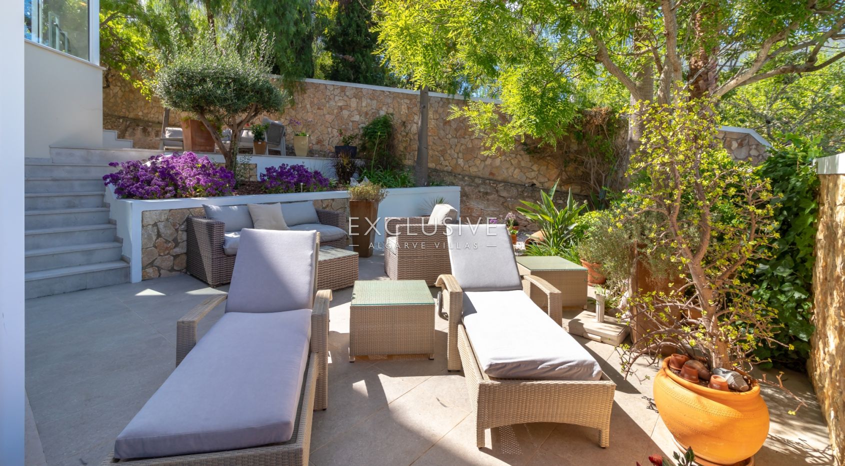 3 bedroom apartment in Ferragudo, Algarve