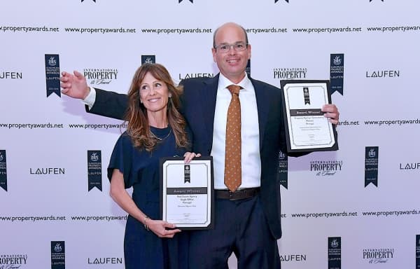 WE’VE DONE IT AGAIN! EXCLUSIVE ALGARVE VILLAS - WINNERS OF 2 AWARDS!